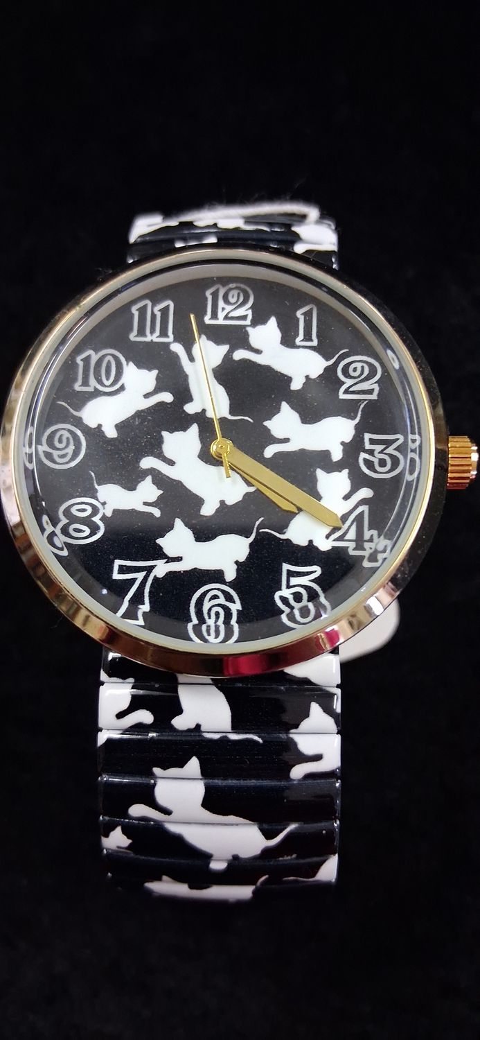 Vintage Versales "Love Cats" Watch
