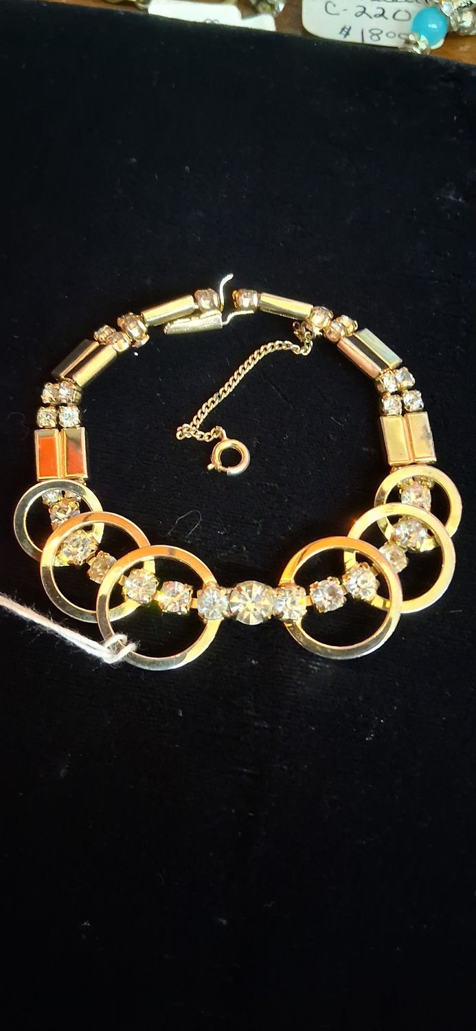 1950's Sarah Coventry Gold-Rhnstn