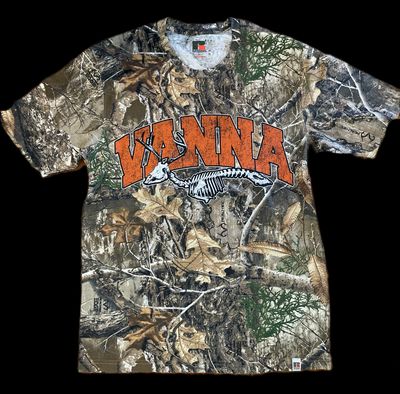 Deer skeleton real tree camo tee