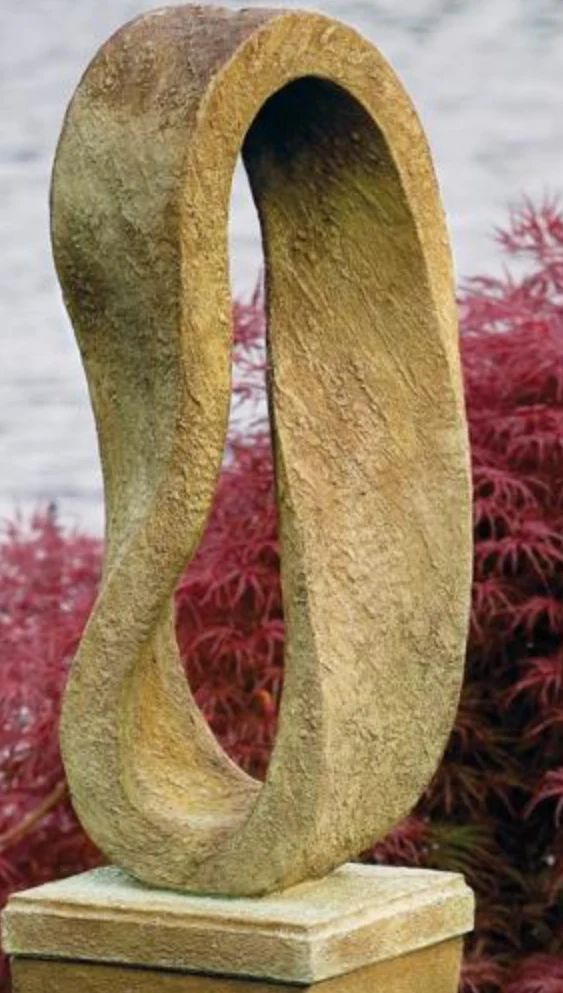 ETERNAL GARDEN LOOP STATUE ETERNAL GARDEN LOOP STATUE