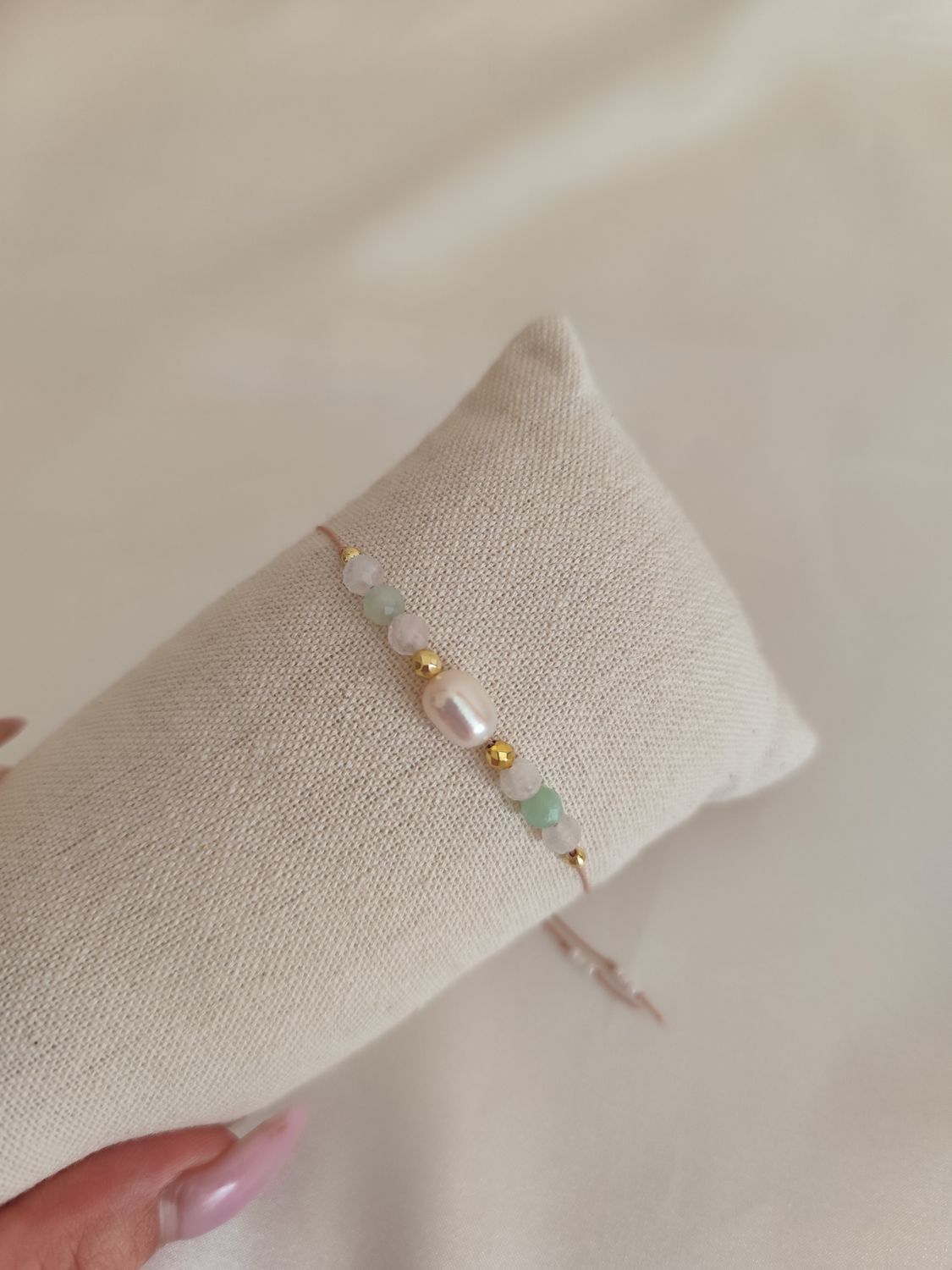 Bransoletka z perłą, amazonitem oraz kamieniem księżycowym