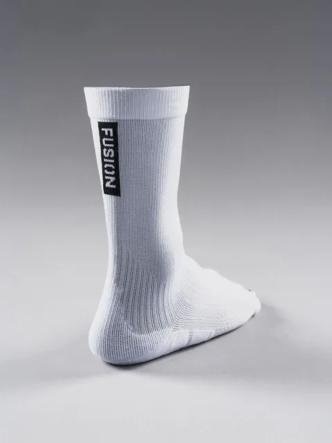Fusion Tempo! TWO Run sock men ( White)
