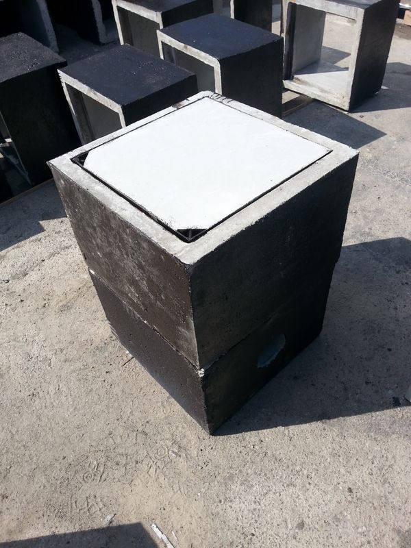 Studnia kablowa SK-1 k z pokrywą pełną