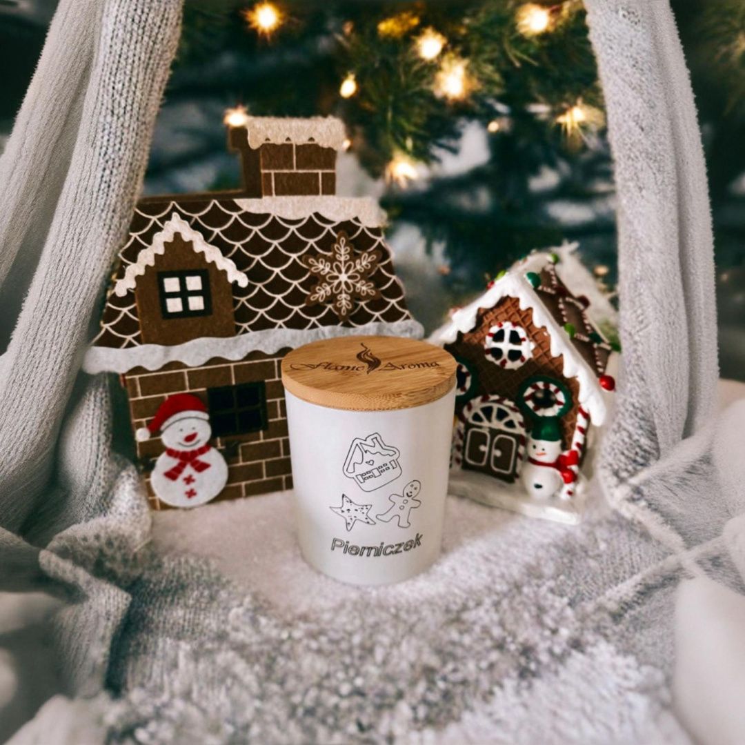 Grawerowana Świeca Sojowa Piernik