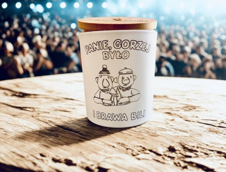 GRAWEROWANA Świeca sojowa humorystyczna