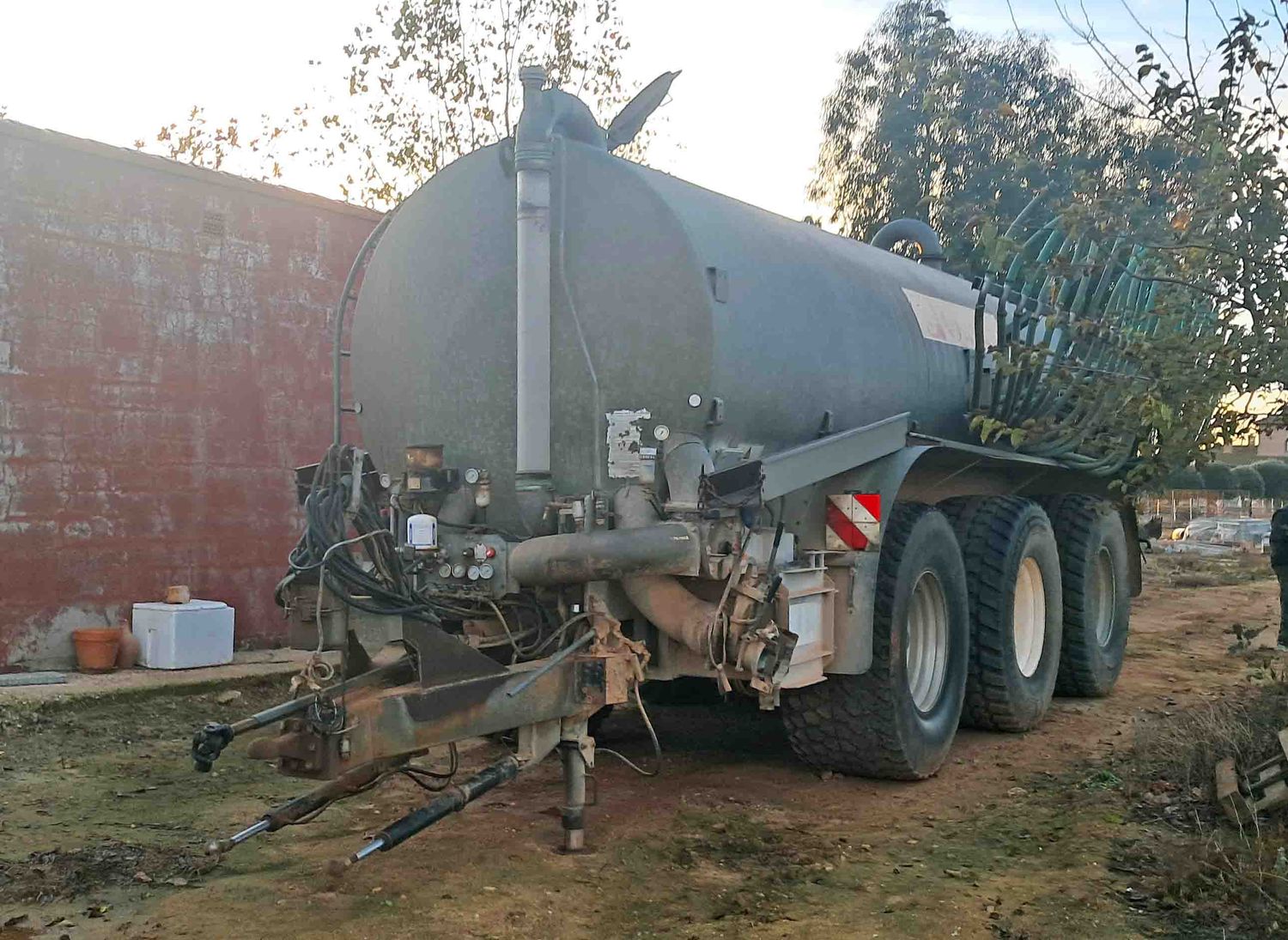 Cuba de purin Vogelsang 25.000 Litros.