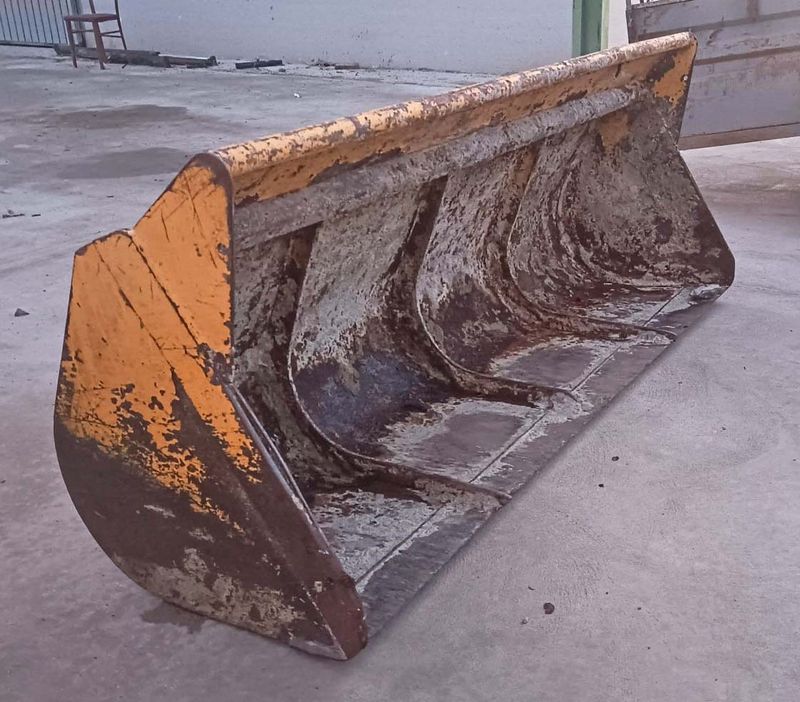 Cazo Tenias enganche B3 2 metros ancho.