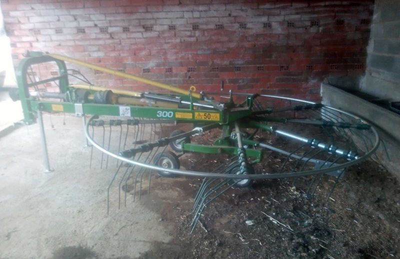 Rastrillo Hilerador Girorrama de 3,20 metros.