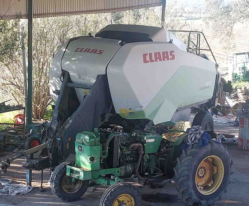 Empacadora Claas Quadrant 3300T.