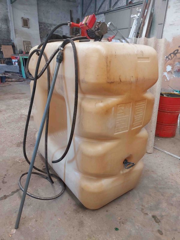 Surtidor gasoil de 2.000 Litros.