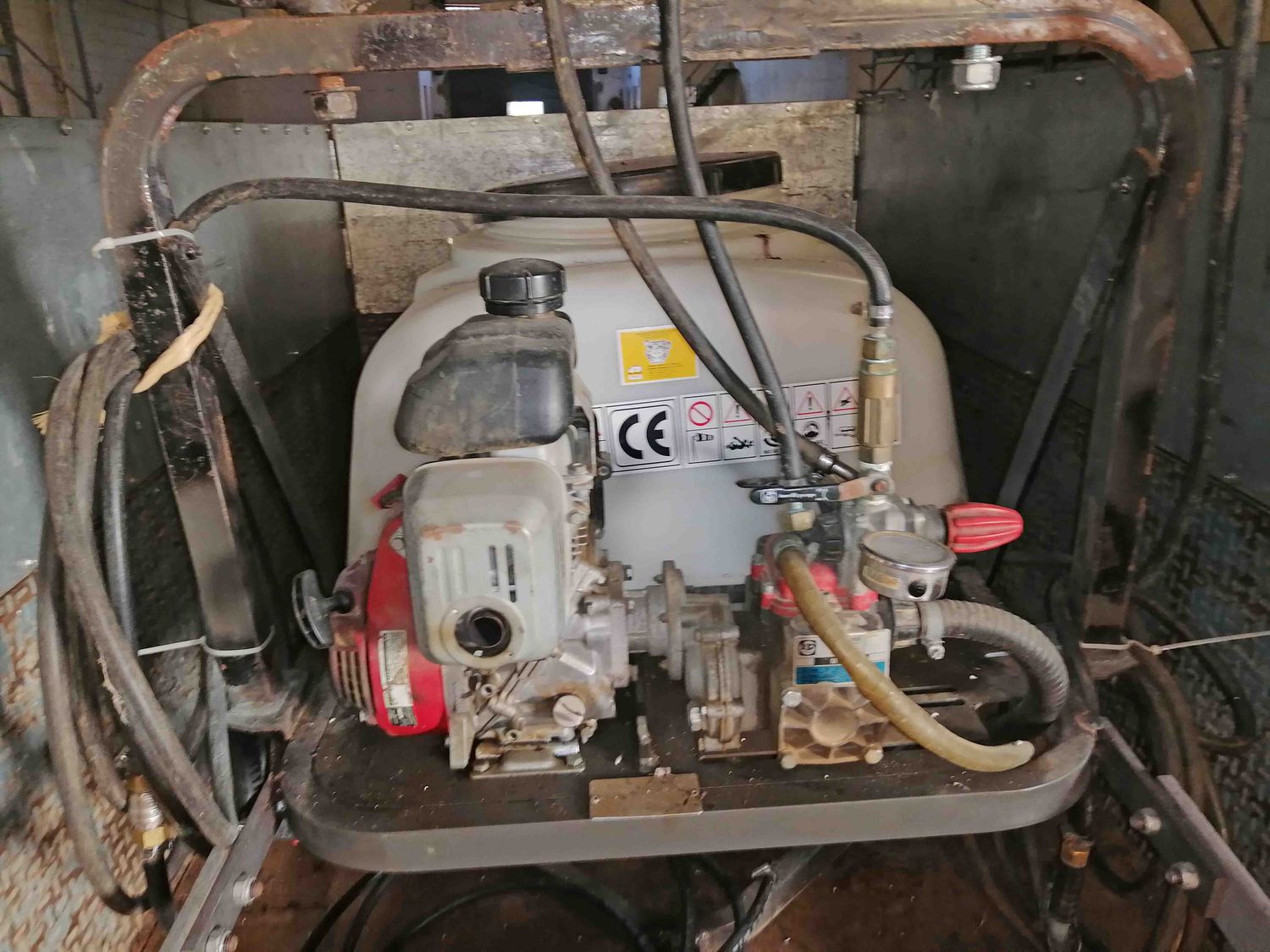 Cuba de tratamiento de 450 Litros de gasolina.