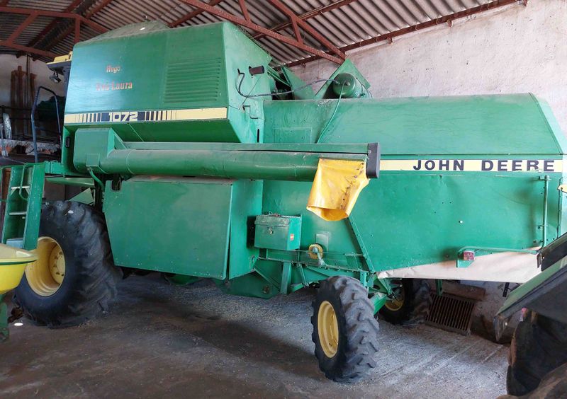Cosechadora John Deere 1072.