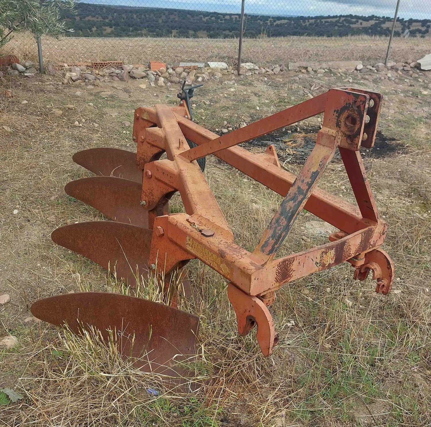 Vertederas fijas Mimar de punta 4 hojas.