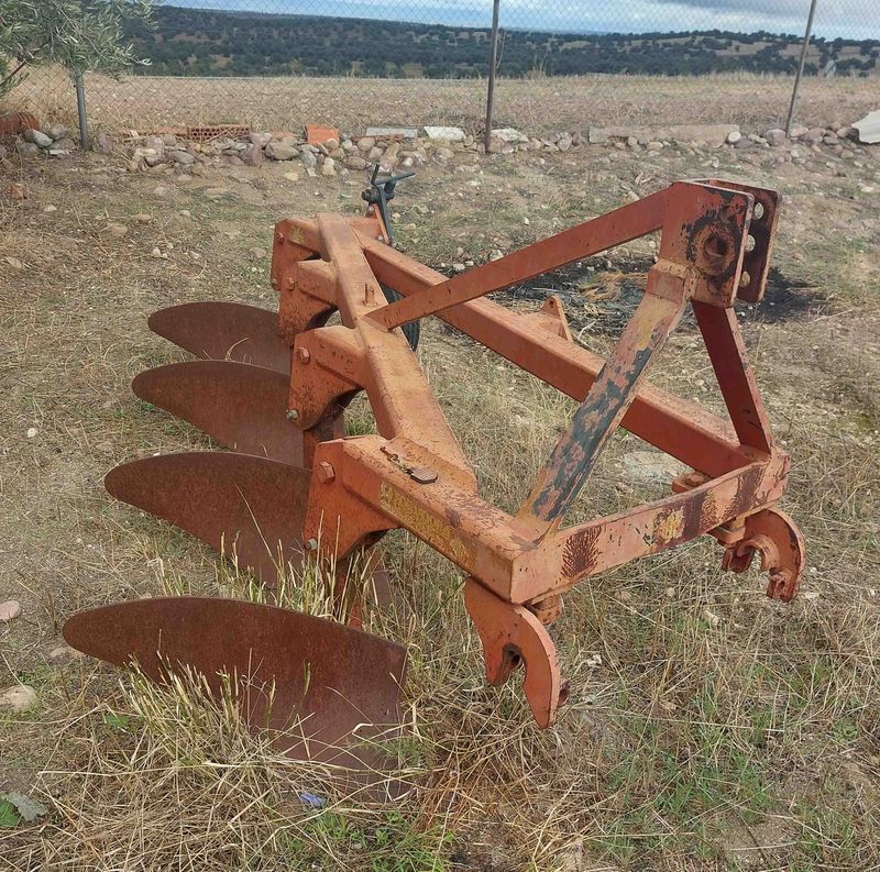 Vertederas fijas Mimar de punta 4 hojas.