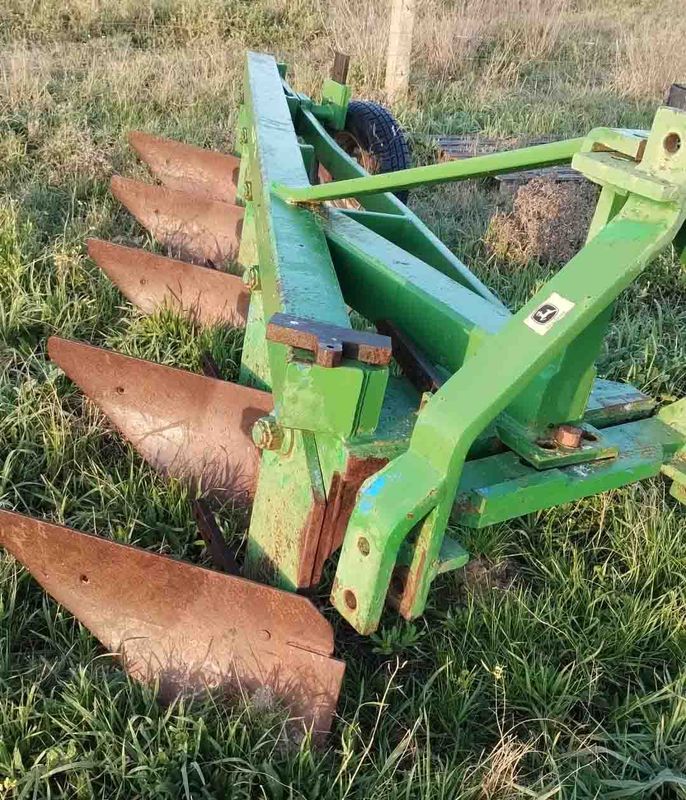 Vertederas fijas formon y fusible 5 hojas y 14 pulgadas.