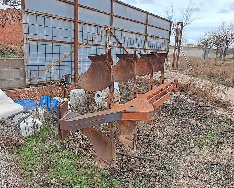 vertederas reversibles disparo mecanico hidraulico arado mini vertederas cohecho fijas pulgada formon punta resguardador hoja