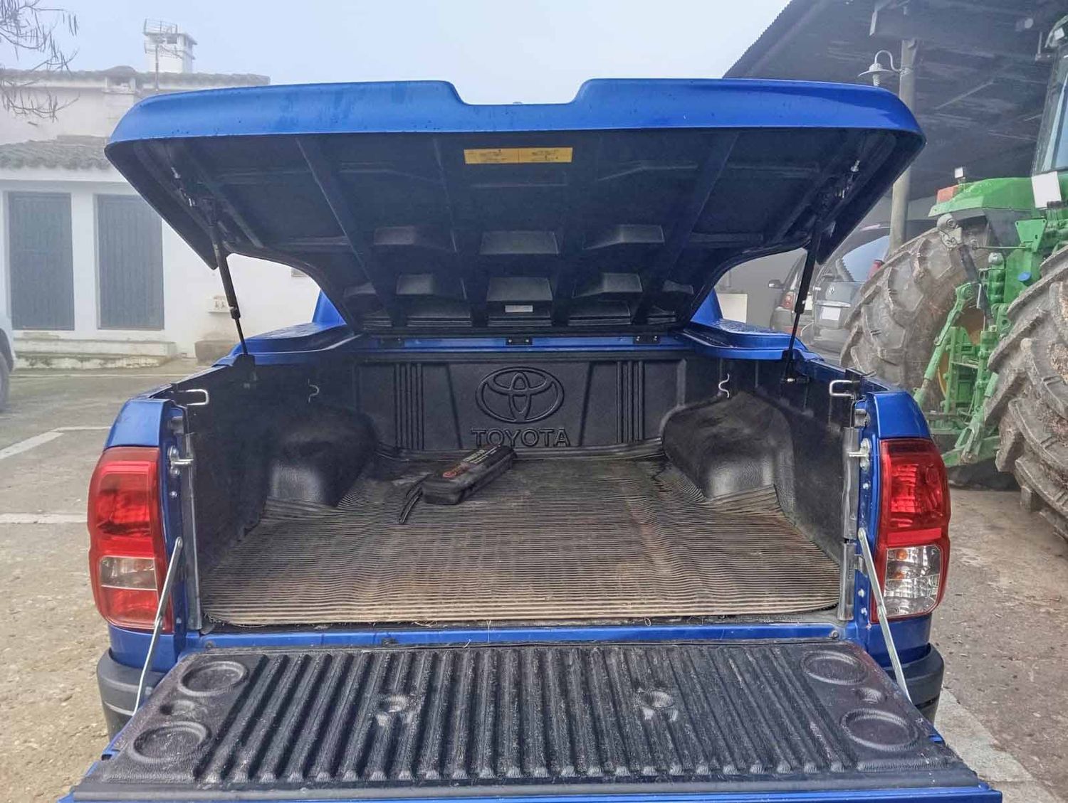 capota pick up pickup todoterreno nissan terrano todo camino despiece ford ranger agricultor ganadero reductora cabina simple