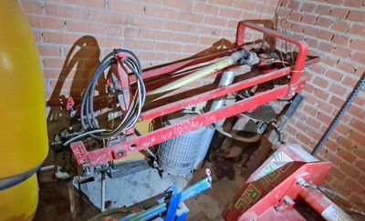 ahoyador barrena plantacion empalizada poste arbol olivo cerramiento cebadero pistacho almendro intensivo tractor new holland