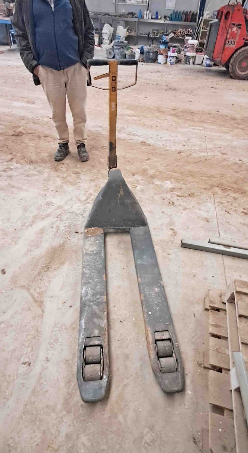 carretilla toro torito elevadora apilador transpaleta carga mastil mástil still komatsu fenwick manitou nissan daewoo palet