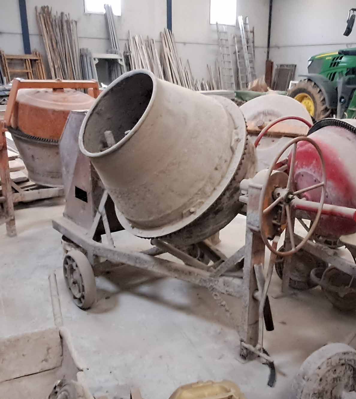 hormigonera eléctrica diesel carretilla carretillo chino material obra construccion andamio bajante regla dumper maquinillo