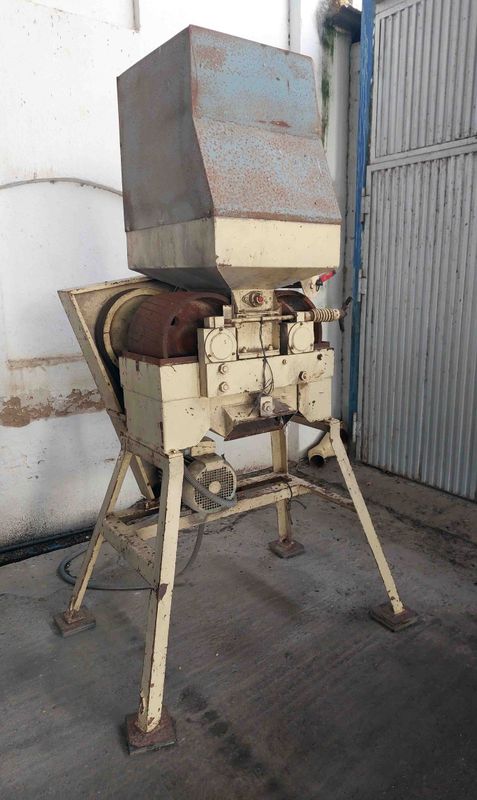 ezcladora pienso molino martillo sinfin sinfín cinta transportadora corrector bascula tolva grasa deposito comedero bebedero