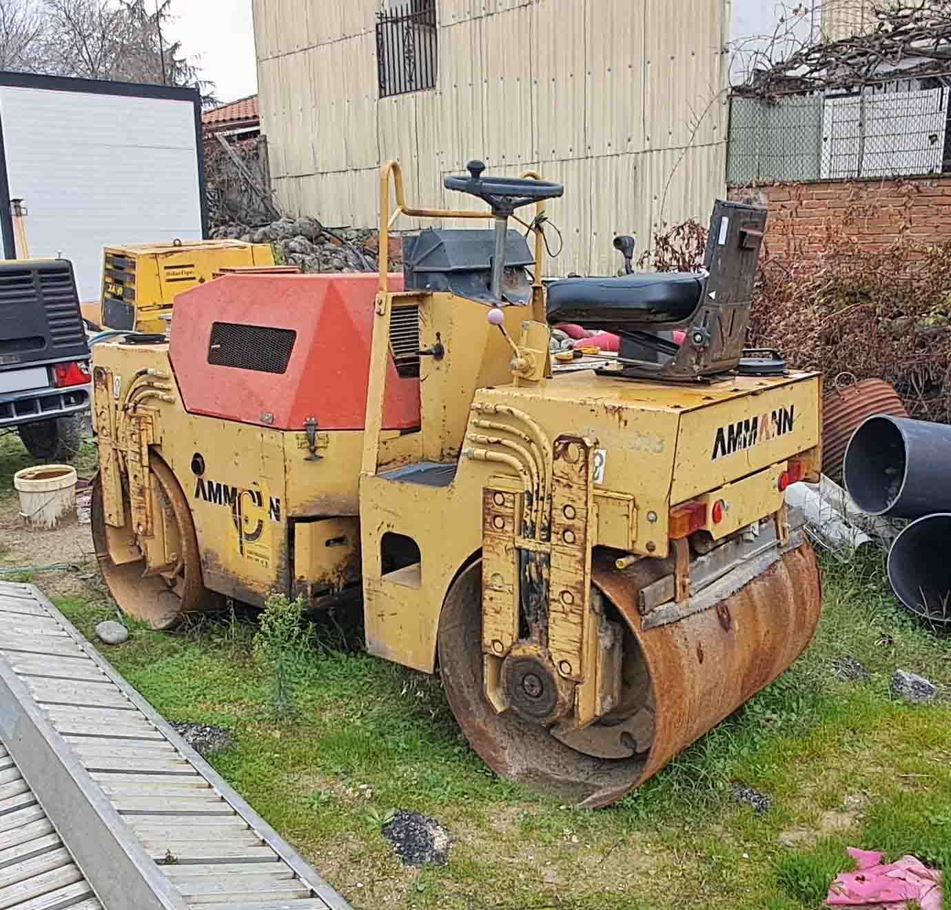 rodillo compactador ammann DTV 213 vibracion rulo compactacion movimiento tierra excavadora dumper cadenas bulldozer komatsu