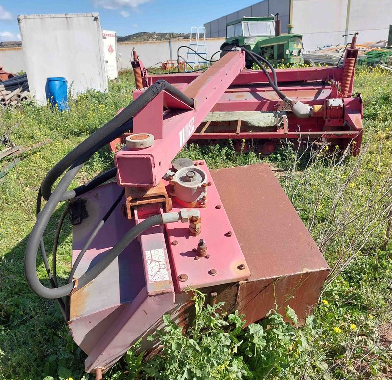 Segadora JF GMS 3200 HF mallales rotativa peine barra corte siega autopropulsada arrastrada suspendidas acondicionadora deere