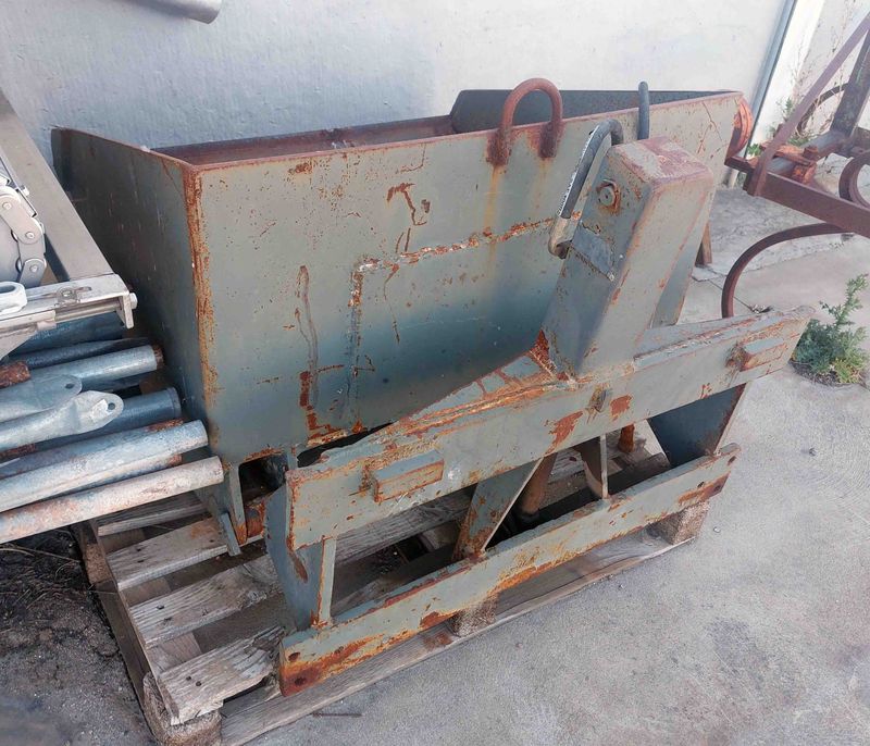 Cazo de carretilla de mecanica toro torito elevadora apilador transpaleta carga mastil mástil still komatsu fenwick manitou