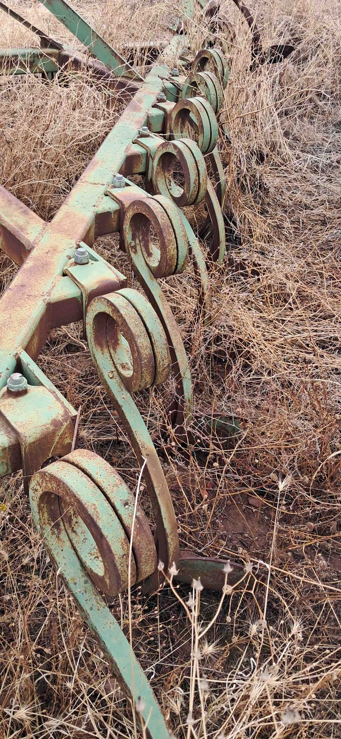 brazo cultivador ransomer mordaza platano reja punta hoja resguardador bastidor chisel semichisel vertedera cohecho fendt 