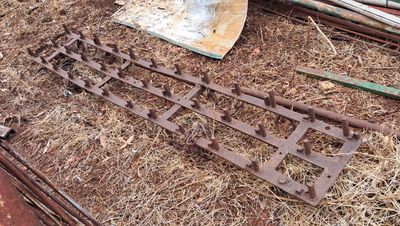 rastro rastra arado chisel cohecho mini vertedera minivertedera pulgada abatible hectarea fanega labranza arado grada cultivo