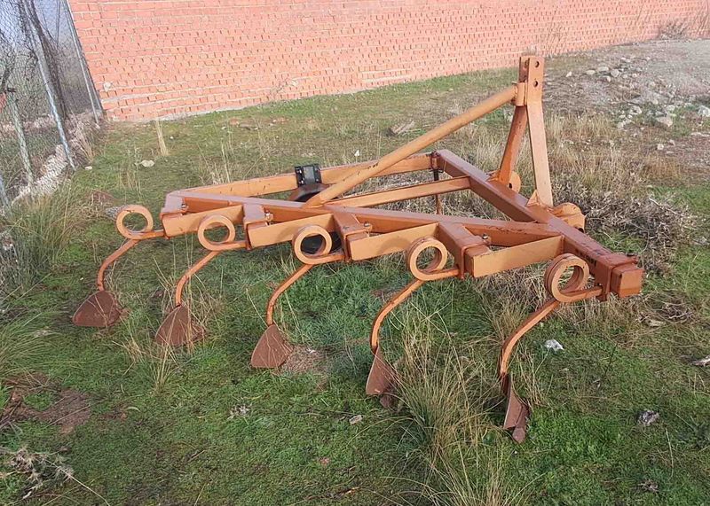 Arado de vertederines cohecho mini vertederas minivertederas 5 hojas labor alzar barbecho ransomer mordaza tractor case same