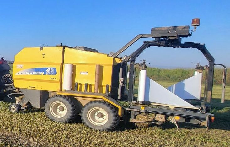 rotoempacadora New Holland  BR6090 alpaca bola paca segadora pita cuerda encintadora pick-up picu cámara camara variable case