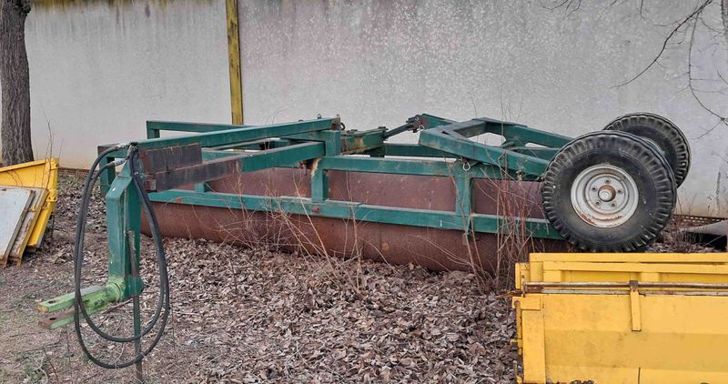 trailla cuchilla niveladora robadera rulo rodillo liso hidraulico cambridge anillos discos nivelado camino llano tierra 8000