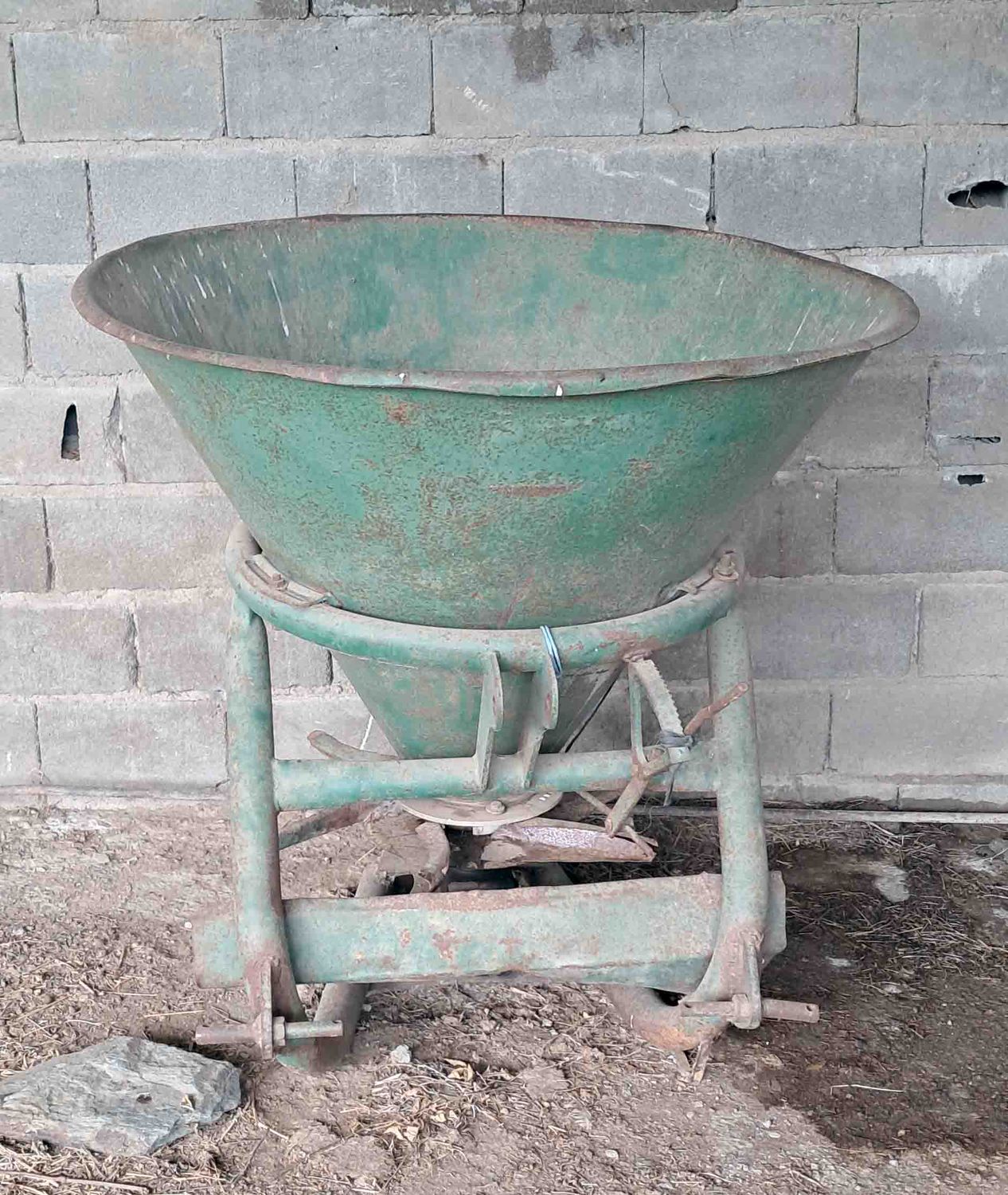 abonadora centrifuga sembradora plato simiente abono tractor siembra pendular pulpo neumatica neumática capacidad directa