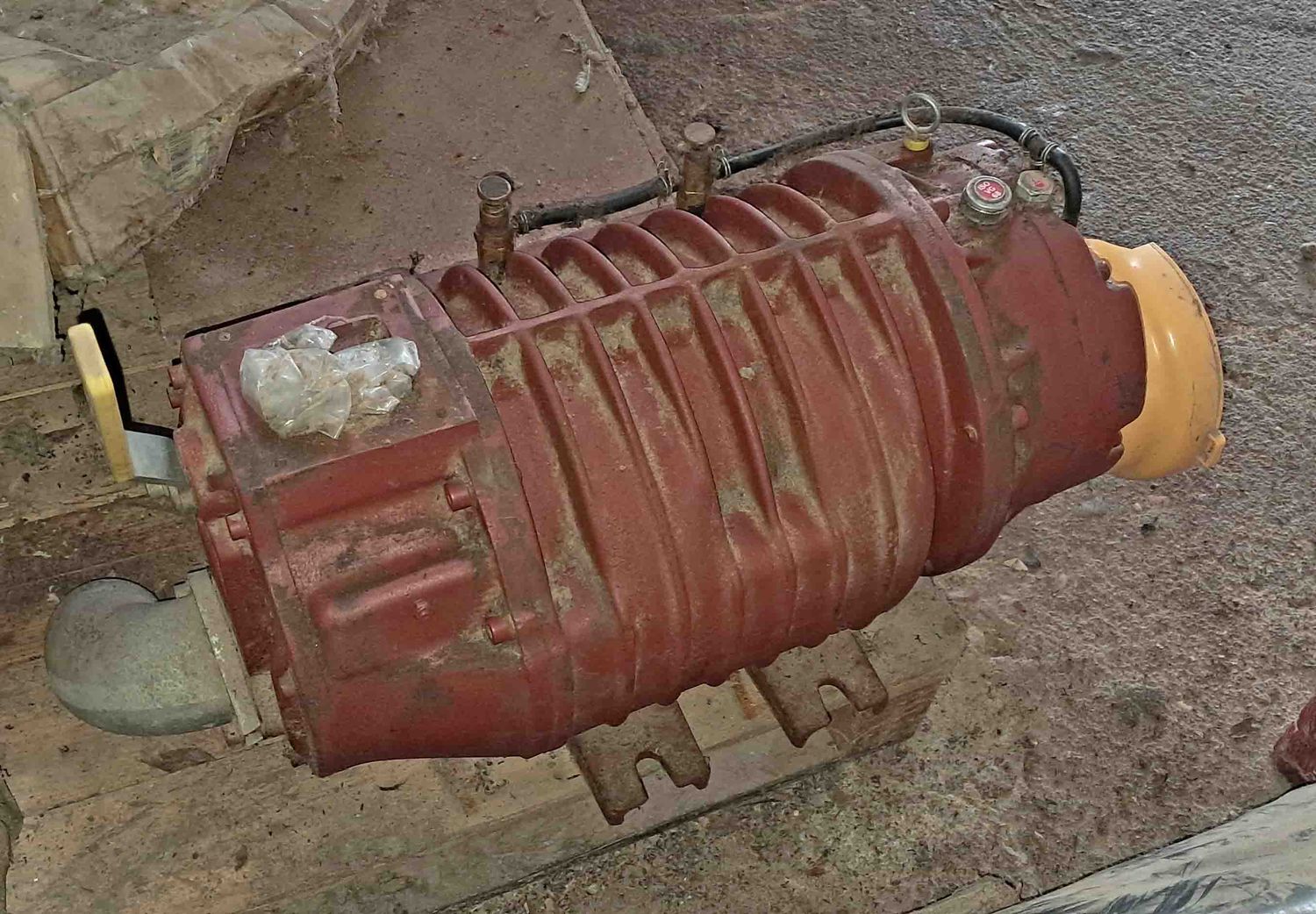 Depresor cuba purin Hertell KD-8000 cisterna Agudo Etxe Holz Rigual Carruxo Santamaria Salas Pichón Moga Gili Fliegl Camara