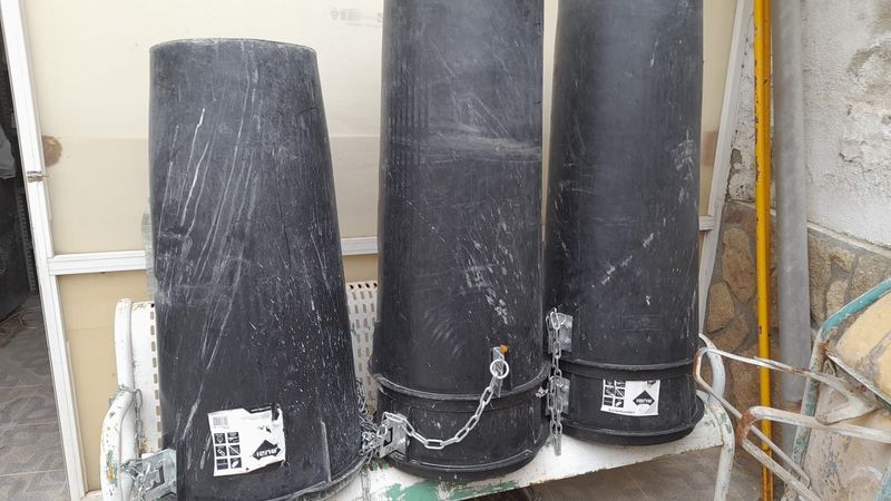 Tubos de bajada de escombros carretilla carretillo chino material obra construccion andamio hormigonera bajante regla dumper 