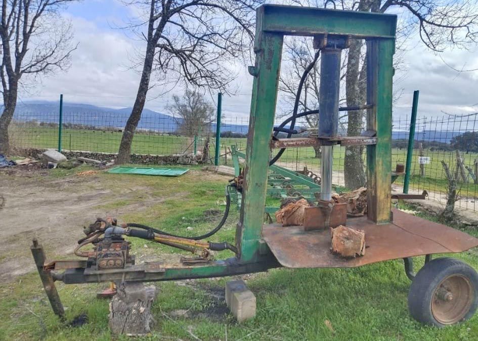rajadora leña tonelada bomba piston cardan toma fuerza tractor encina chopo olivo almendro roble calefaccion calefacción casa
