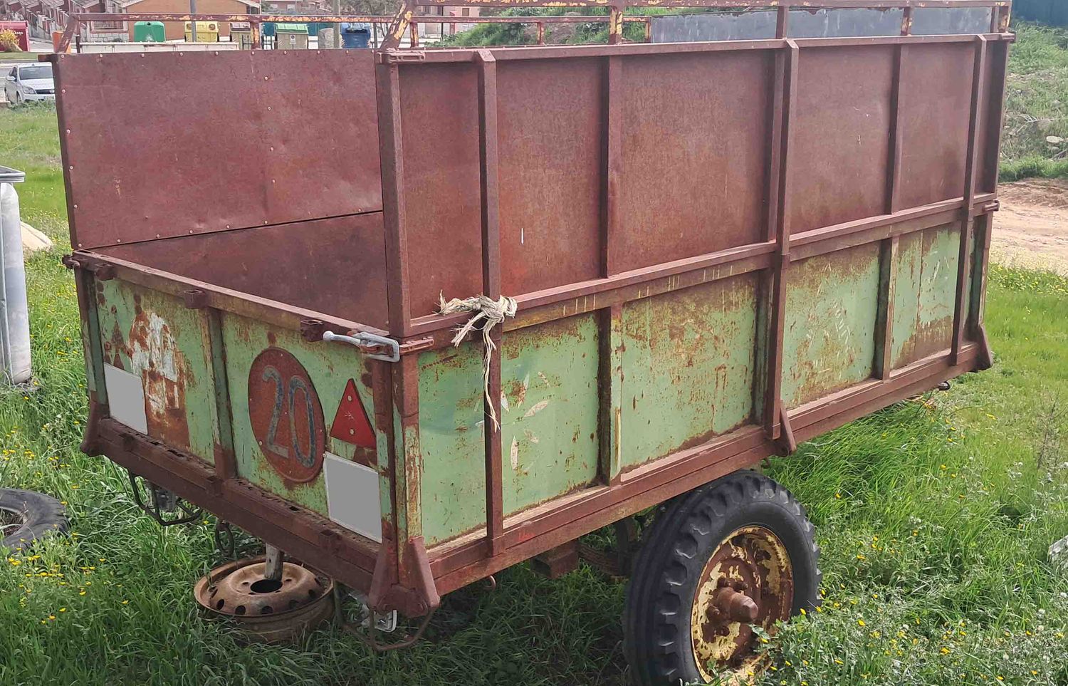 remolque fijo 1 eje documentado sobre lateral cereal carga rueda cubierta agrícola agricola itv cartilla ficha tecnica deere