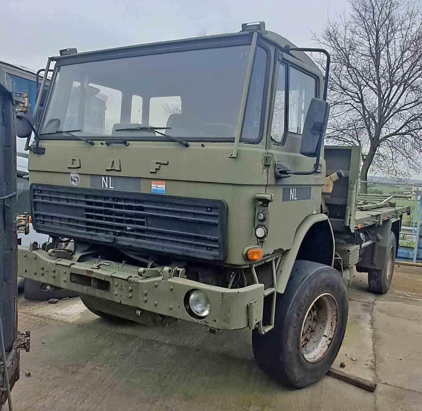 Camión ejército DAF Y-4442 transfer caja cambios zf grupo delantero trasero ballesta motor 4x4 tracción total doble suspensio