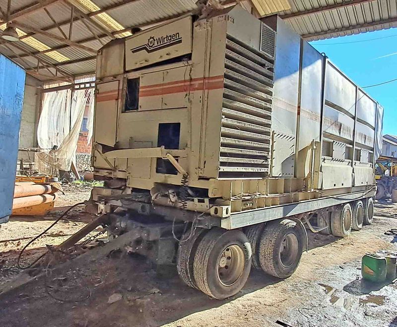 estabilizador suelos Wirtgen WM 1000 DL/99 planta móvil reciclado frio libre polvo cemento carretera firme asfalto fresadora