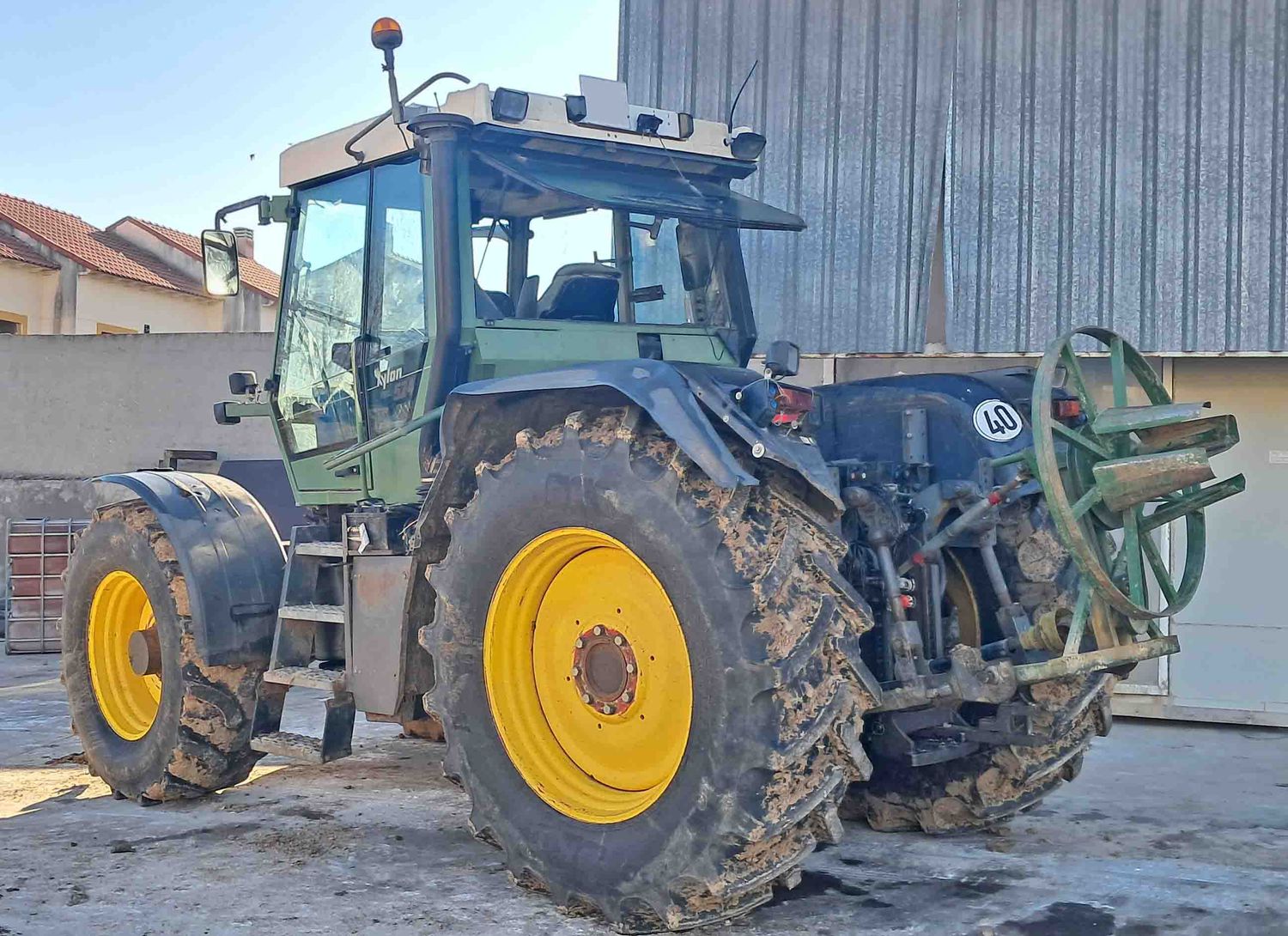 tractor fendt xylon 524 agricultura implemento agricultura ganaderia ganadería transporte man forestal portaherramienta deere