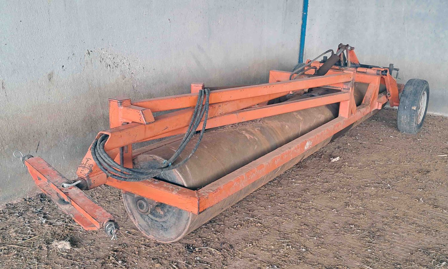 rulo rodillo agrícola agricola olivar cereal siembra hidraúlico hiudraulico transportre lanza latiguillo rueda tiro barra