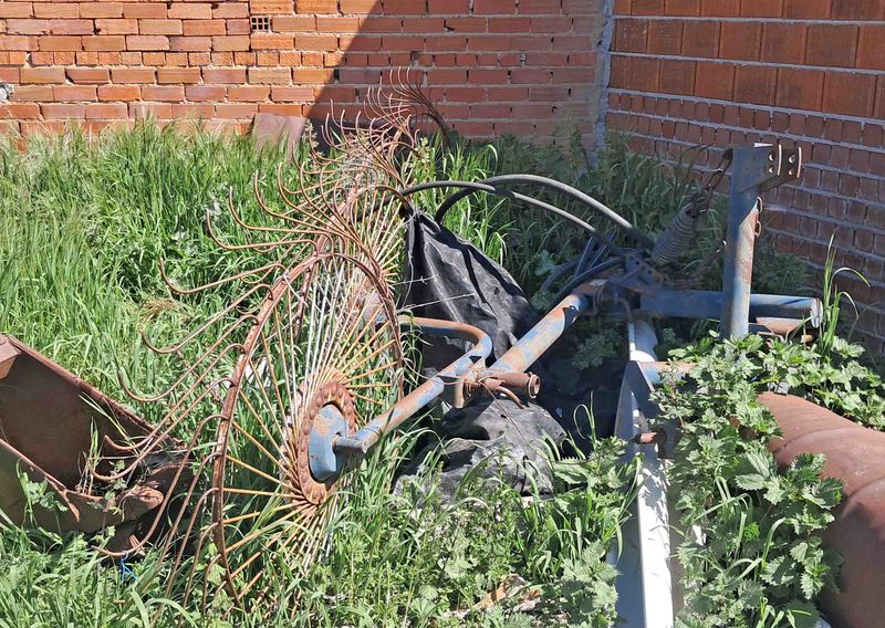 rastrillo hilerador rotativo soles cordon empacadora cuerda pita alpaca bola encintadora plastificadora rotoempacadora vicon