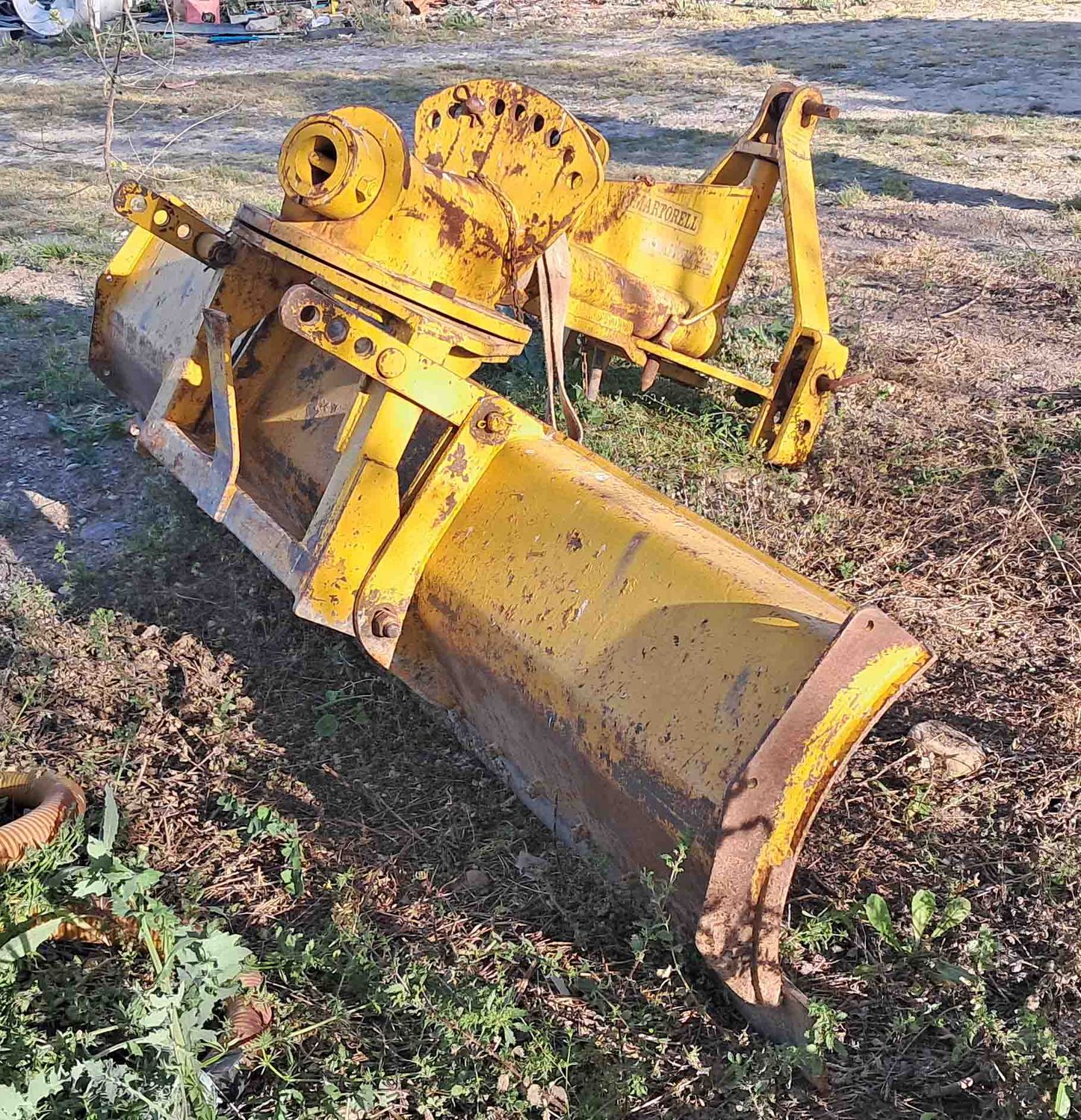 trailla cuchilla niveladora robadera rulo rodillo liso hidraulico cambridge anillos discos nivelado camino llano tierra 8000