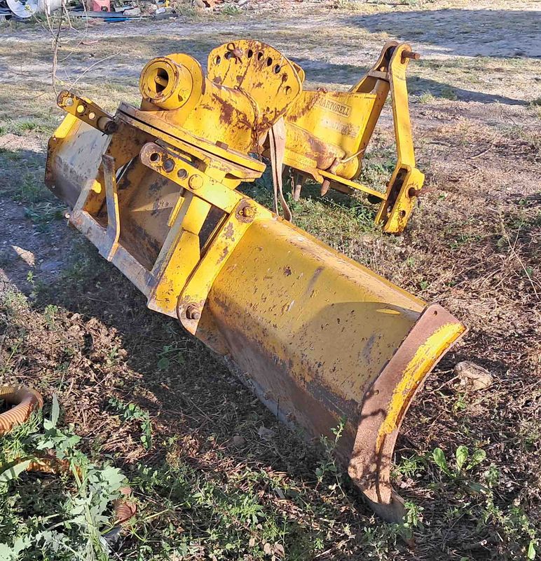 trailla cuchilla niveladora robadera rulo rodillo liso hidraulico cambridge anillos discos nivelado camino llano tierra 8000
