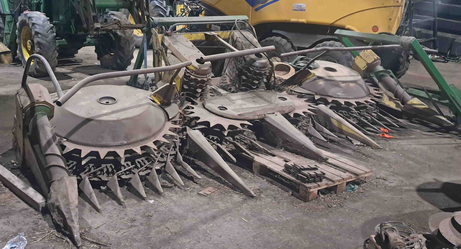 corte maiz maíz surco 6 picadora cosechadora cabezal abono picador silo vaca lechera ensilado leche bañera tractor remolque