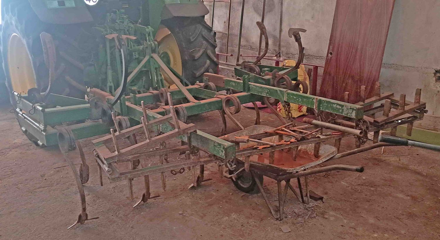 cultivador 15 brazo ransomer rastra abatible olivar mariposa mordaza platano reja punta hoja resguardador bastidor chisel