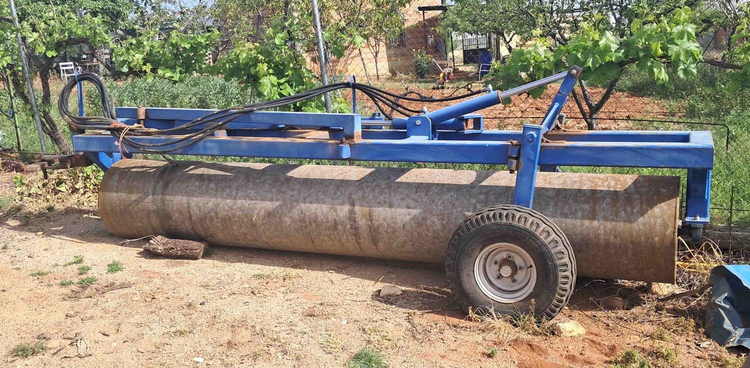 rulo rodillo liso hidraulico cambridge anillos discos nivelado camino llano tierra 8000 cereal olivar pisado rulado deere