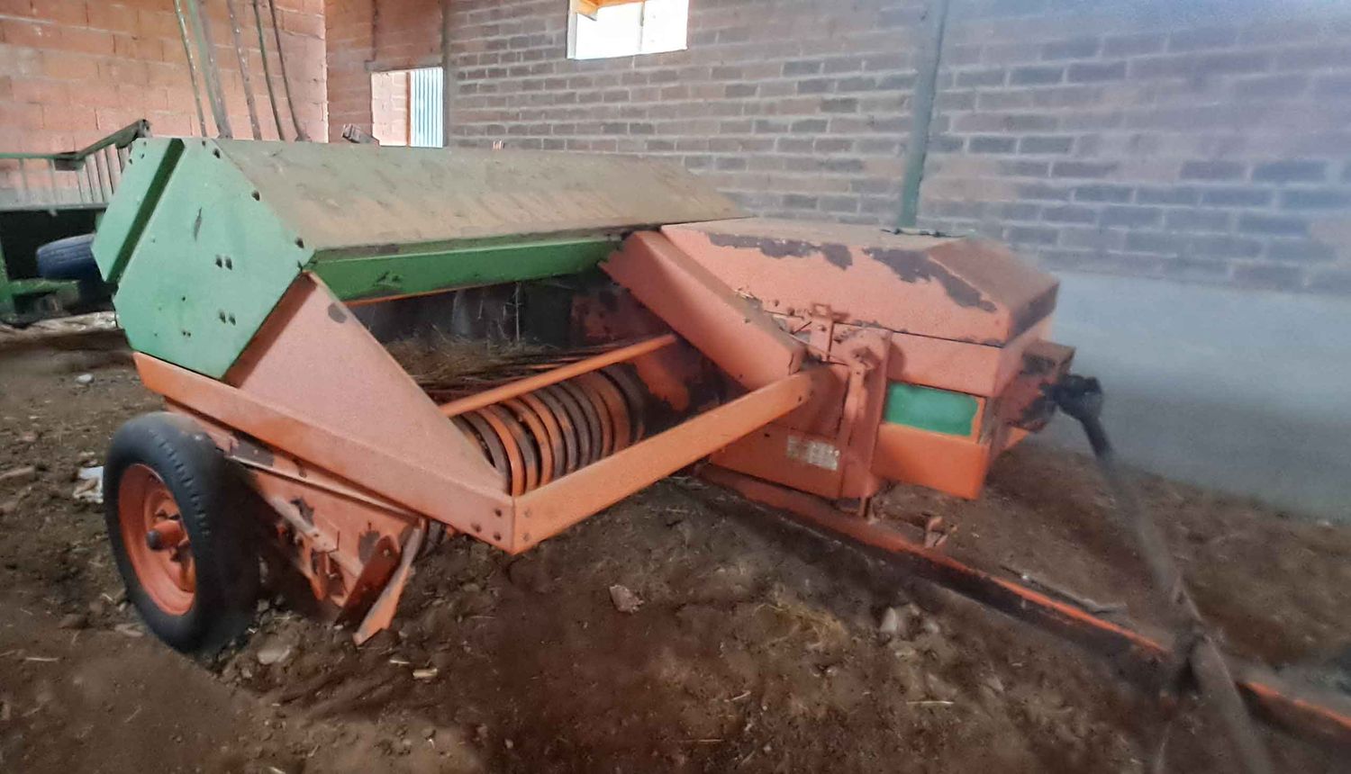 empacadora gallignani 5190  1600 2600 3690 5100 con carro agrupador alpacas atador piston pistón volante segadora paquete