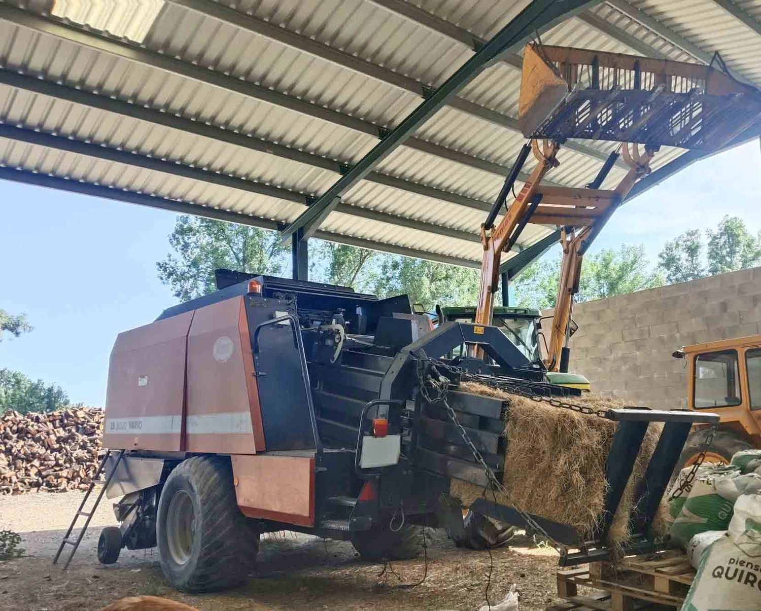 empacadora gigante vicon LB 8000 vario precámara precamara 80x80 documentacion documentación grande tractor paca alpaca deere
